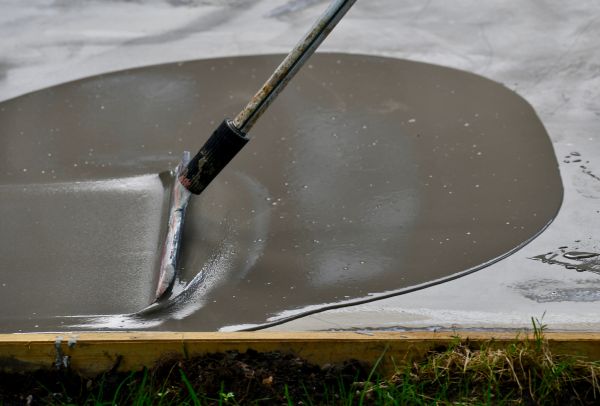 Cost of Driveway Overlaying in Draper