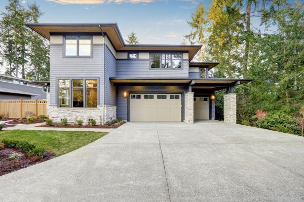 Cost of Driveway Overlay Installation in Draper
